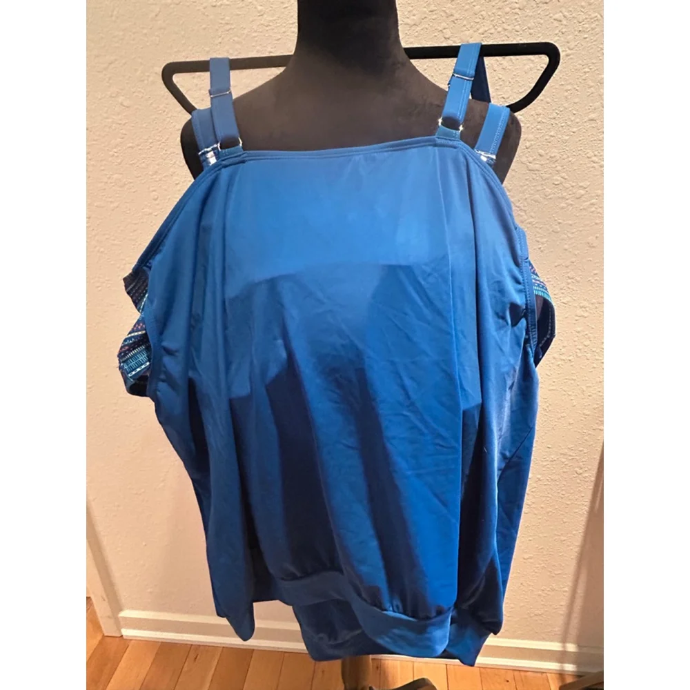 Women's BLOOMCHIC Blue Plus Size 26 tankini swim top with Patterned Sides - Picture 5 of 7